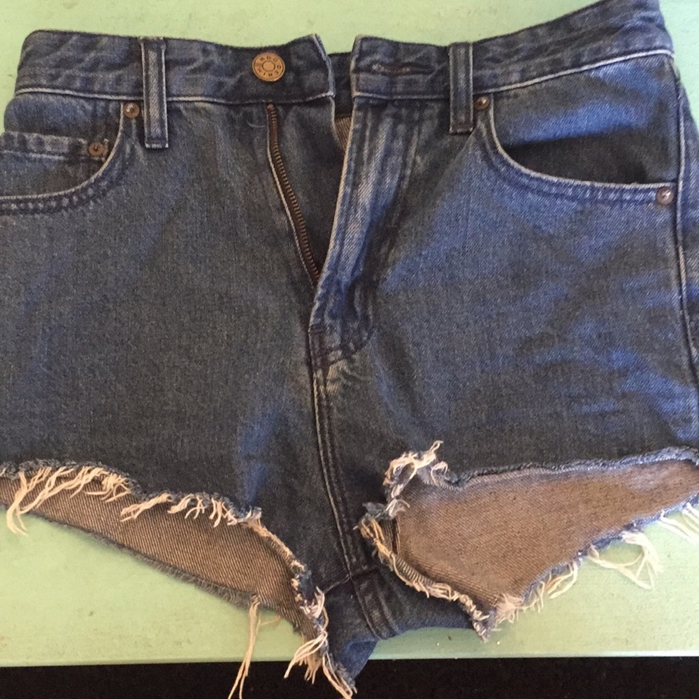 Super cheeky high rise BDG shorts